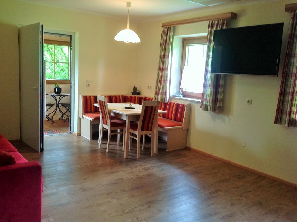 S'Hoamatl Apartment Neukirchen am Grossvenediger Bilik gambar